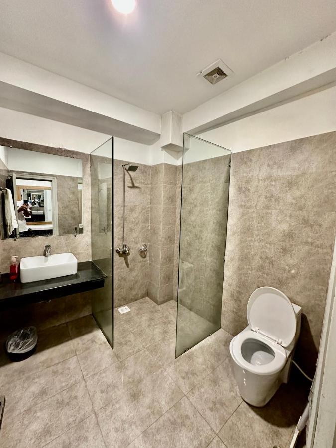 Mudan Hotel And Suite Islamabad Eksteriør bilde