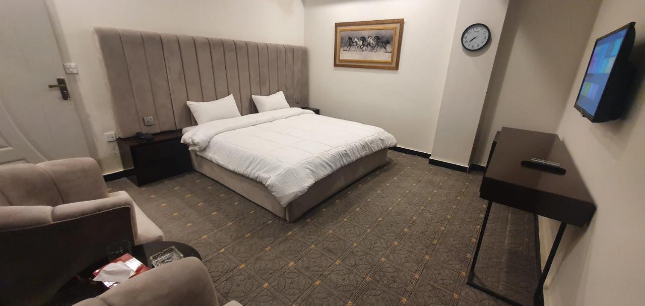 Mudan Hotel And Suite Islamabad Eksteriør bilde
